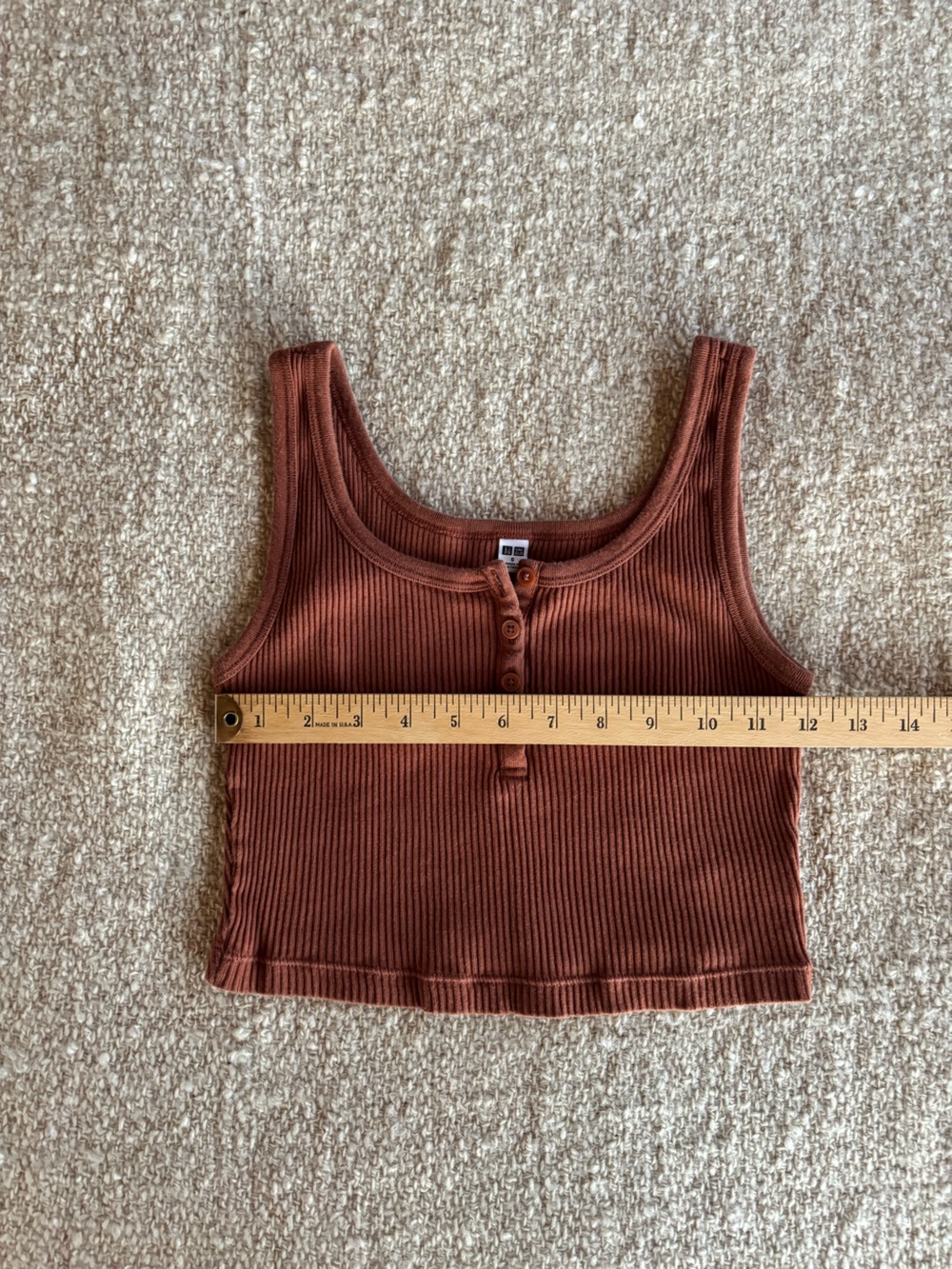 Uniqlo Ribbed Crop Top - Picture 5 of 6